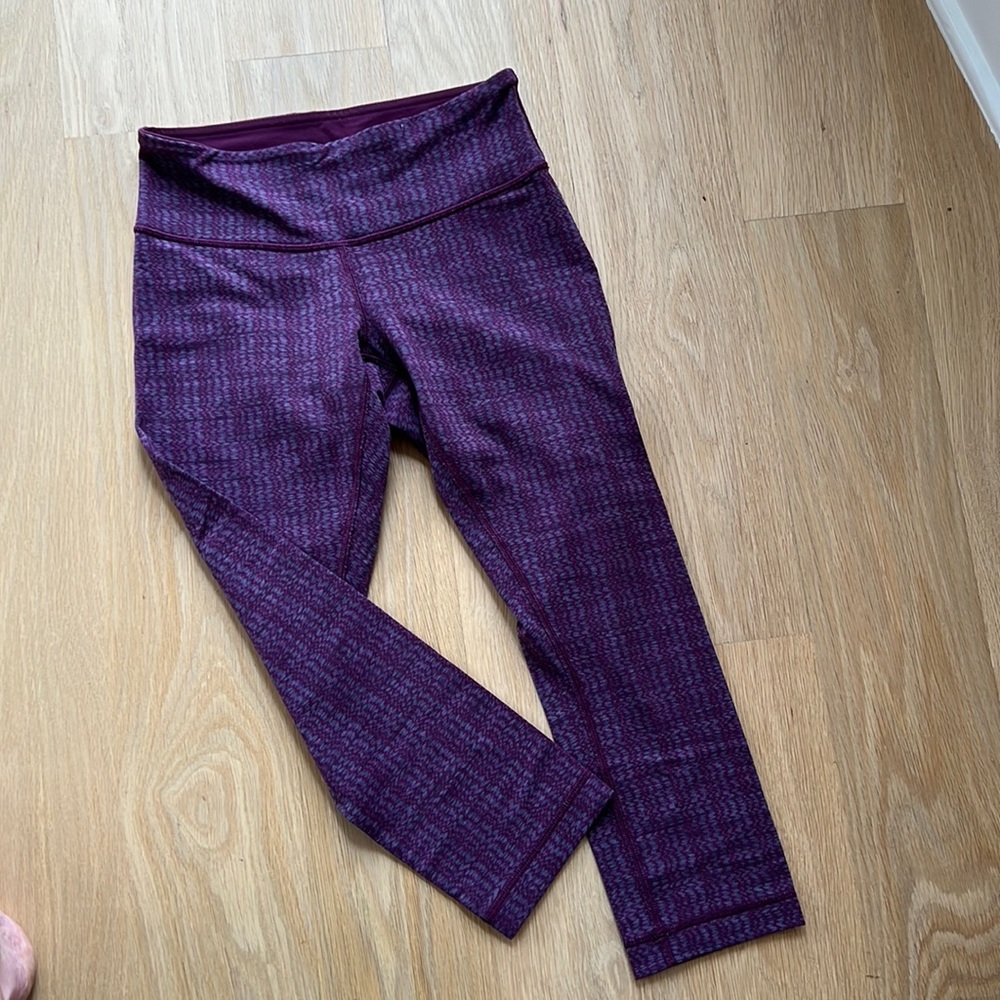 Lululemon cropped leggings